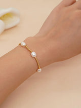 Elegant Pearl and Gold Beaded Bracelet