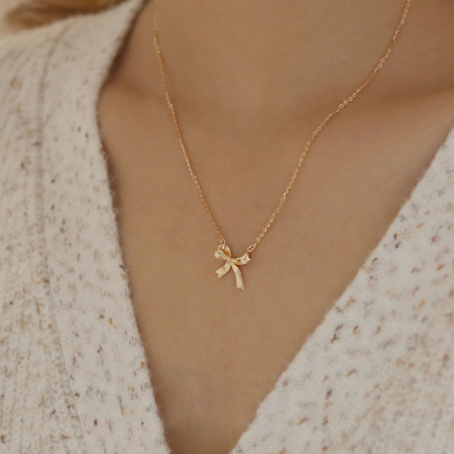 Bow Pendant Necklaces