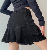 Stylish Black Pleated Skirt