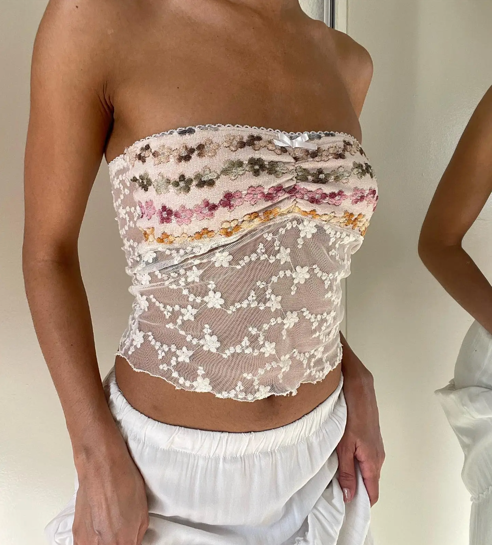 Lila Floral Lace Strapless Top