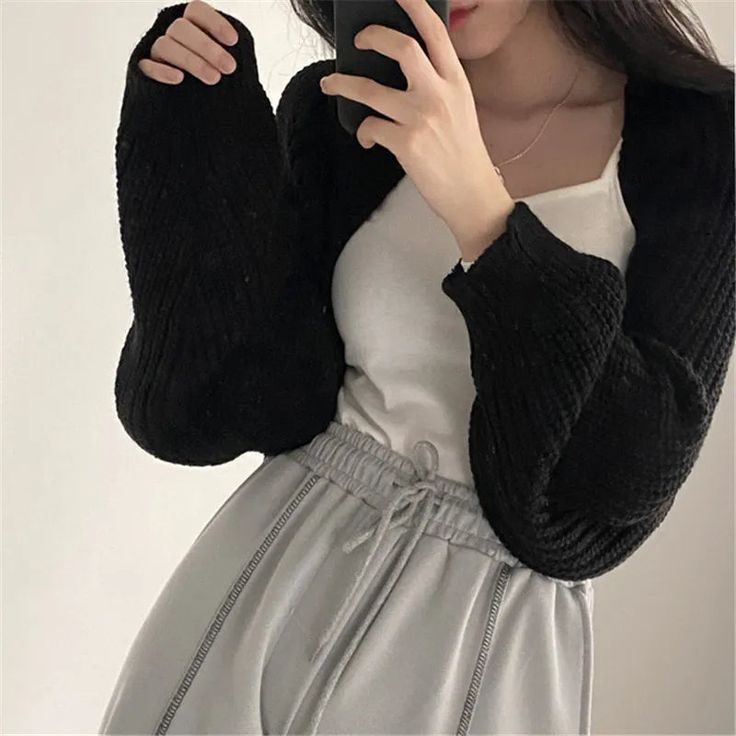 Chloe Cropped Knit Bolero